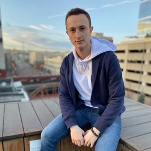 Meet your Posher, Nicholas